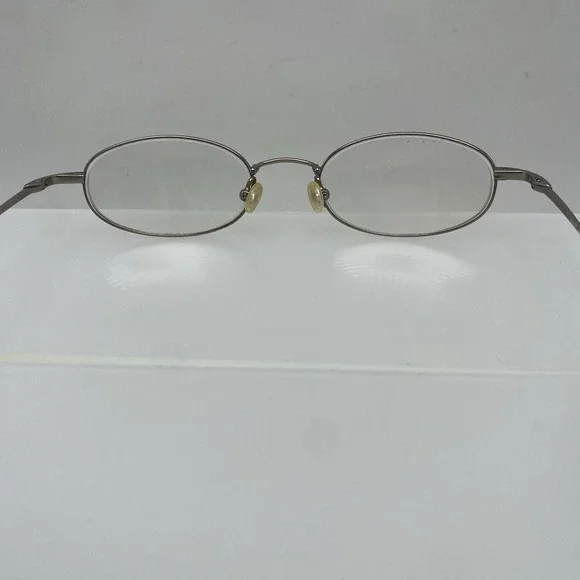 Nike Eyeglasses FRAMES ONLY 4006 102 Oval 49-19-140 Silver 340